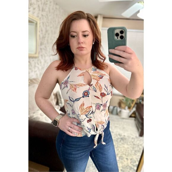 Francesca’s Lush Top    - Picture 6 of 6